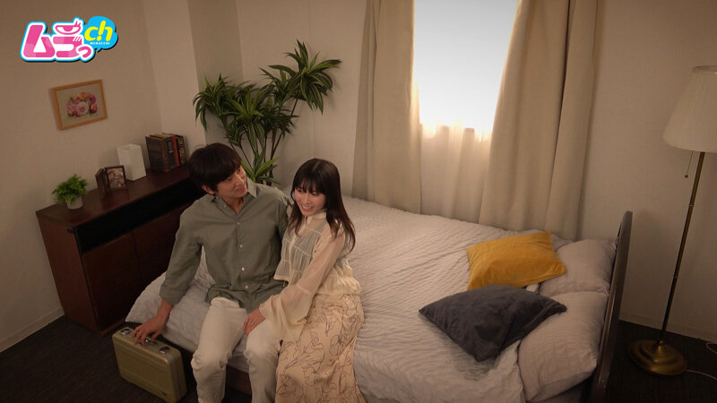 ＜素人＞ ニンゲン観察 夫の居ぬ間に夫婦の寝室でママ友のイケメン旦那ハ...