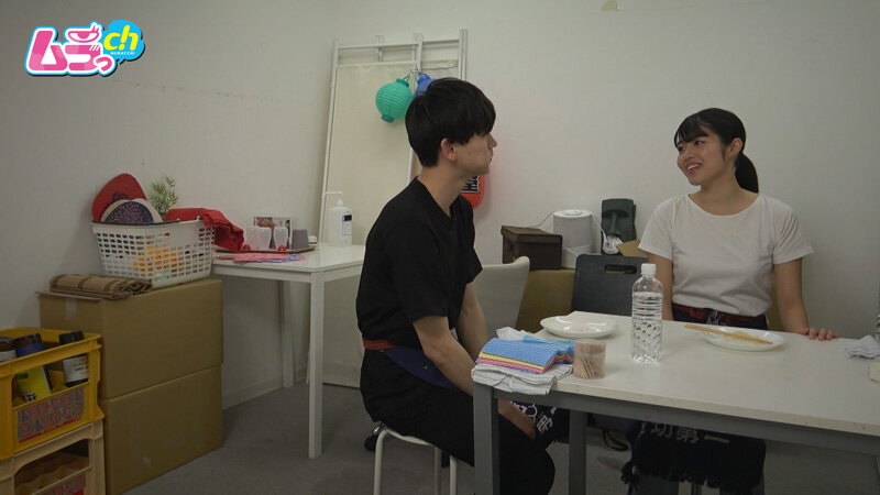 ＜素人＞ カップル部屋REC 最近ご無沙汰してた大好きな彼氏と休憩時間...