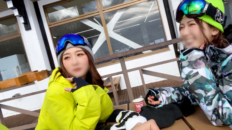 ＜素人＞ 銀座クラブ嬢・美巨乳キャバ嬢・爆乳ギャル大生が雪山で快楽暴走...