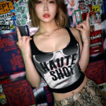 ＜素人＞ プッシャーズ なるみ 『FANZA』