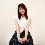 ＜素人＞ おっとり性格の塾講師 脱いだらエロすぎBODY チンポの相性抜群でガチイキ 春乃るる 『FANZA』