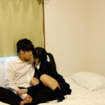 ＜素人＞ あどけなさが残る美女とのラブラブプライベートセックス！初々しさが残るキスから始まる初めての中出しSEX 『FANZA』