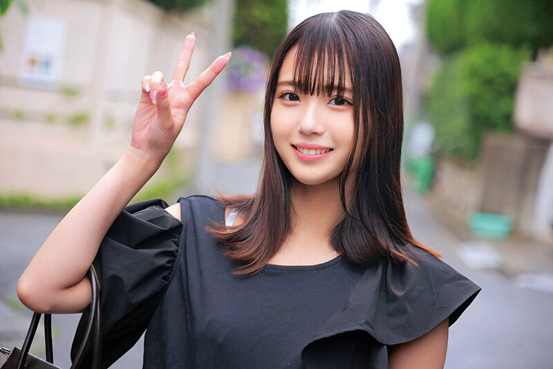 ＜素人＞ 「卒業記念に残したいメモリアルヌードフォト」大学卒業間近の素...