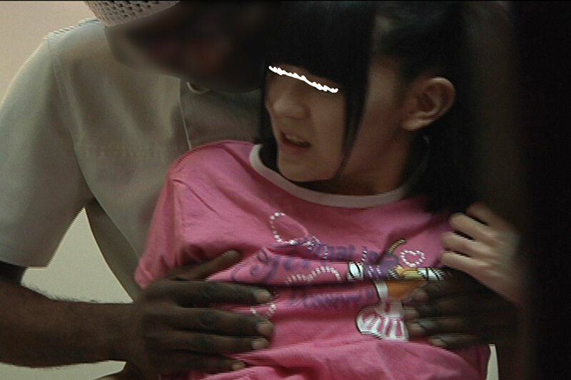 ＜素人＞ 黒人エステ師中出し付きマッサージ 『FANZA』