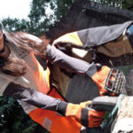 ＜素人＞ 林業女子！作業はいりまーす 可愛すぎる林業女子と森の中で野外セックス 『FANZA』