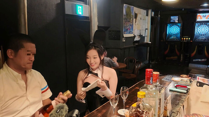 ＜素人＞ 止まらない誘惑 天性の小悪魔バニーのチンデレ淫語 月野かすみ...