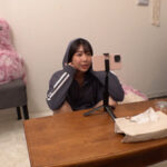 ＜素人＞ カップル部屋REC エッチなSNS配信してる女のコの裏側！カメラに映らないところで彼氏にイジられ本気イキ◆視聴者を欺きエスカレートするド変態カップル 『FANZA』