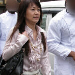 ＜素人＞ 「やっぱり大きいのかな」「ちょっと興味あるかも」黒人にナンパされた熟女さんはデカマラに興味津々 想像以上の巨根を膣奥まで突っ込まれ狂ったようにイキまくる 黒人マラで昇天する素人熟女12人4時間SP6 『FANZA』