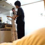 ＜素人＞ 料理も作ってくれるし中出しもさせてくれる隣の部屋の世話焼き人妻 みずきさん 『FANZA』