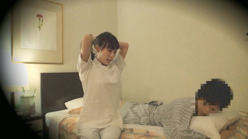 ＜素人＞ ～密室で繰り広げられる男女の秘め事～流出！ 出張人妻マッサー...