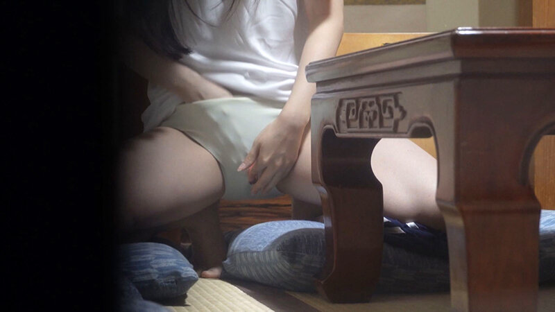 ＜素人＞ 隠し撮りオナニー 手撮り潜入 女性のイク瞬間！！ガチのオーガ...