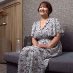 ＜素人＞ 特技マザコンプレイの熟女風俗嬢 しまさん（岡江みどり） 『FANZA』