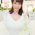 ＜素人＞ 経験豊富な優しい素人人妻が最高の童貞筆おろし 宝田もなみ 『FANZA』