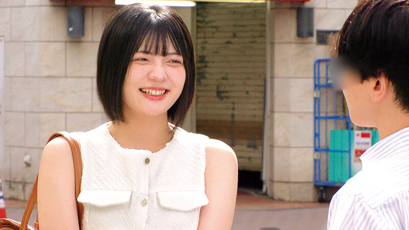 ＜素人＞ 完全ノーカット！ガチンコ精子100％！素人女子大生の子宮に本...