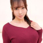 ＜素人＞ バブみある清楚な奥様が悩める男におっぱいちゅぱちゅぱ吸わせておチ○ポをよちよち甘やかし射精させる授乳手コキに挑戦！！母性溢れる授乳手コキでガチ勃起したおチ○ポをそのままヌルっと中出しセックス 碓井せりな 『FANZA』