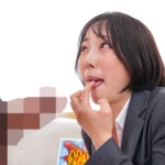 ＜素人＞ 素人バラエティ 面接官をアツくさせる視線や話術を鍛えろ！就活JDが挑戦する、デカチンに触らずフル勃起20分持続チャレンジ！ギンギン勃起を持続させるために乳房パフパフしたり、知らず濡れたオマ〇コを弄らせてるうちに子宮が火照ってしまった素人娘は連続生中出しも拒め… 『FANZA』