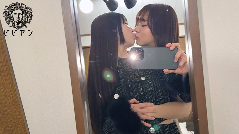 ＜素人＞ レズビアン裏垢女子プライベートハメ撮り流出映像 個人撮影・大...