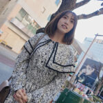 ＜素人＞ カワイイ巨乳素人お嬢さん！童貞君にデカパイ授乳させてくれませんか！？赤ちゃんみたいにデカパイをチューチューすわれて赤面発情！授乳手コキで暴発しちゃうまみちゃんとはるかちゃん 『FANZA』