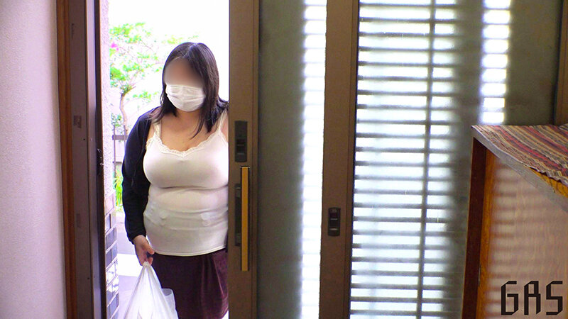 ＜素人＞ 裏垢妊婦える 臨月間近のセックス 『FANZA』