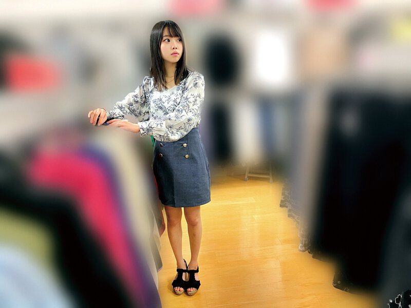 ＜素人＞ アパレルスタッフ粘着隠し撮り りなさんとりょうさん 『FAN...