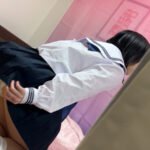 ＜チラリ＞ グラドル撮影会 休憩室盗撮 『FANZA』