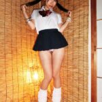 ＜チラリ＞ 喉ま○こダンサーイラマチオ巨根調教 森高みゆ 『FANZA』