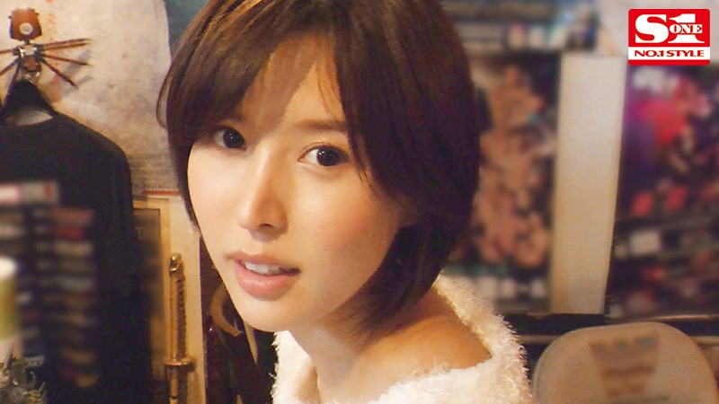 ＜チラリ＞ 酔わせたら9割9分ヤレる女 ～酒入ると下半身ゆるゆるパンチ...