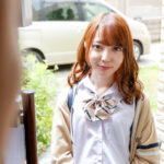 ＜チラリ＞ ギャル化した華奢ちっぱい従妹の挑発パンチラ誘惑で、理性が吹き飛び中出し連射。 野々宮あめ 『FANZA』