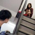 ＜チラリ＞ ノーブラノーパンで挑発してくるスケベ奥さんが隣に引っ越してきた！ 篠田ゆう 『FANZA』