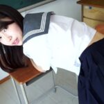 ＜チラリ＞ 里見千春 ゆるゆるピタピタつるんつるん！ 『FANZA』