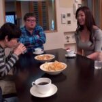 ＜チラリ＞ 大人の裸 3 初体験は父の知り合いの爆乳奥さんでした… 『FANZA』