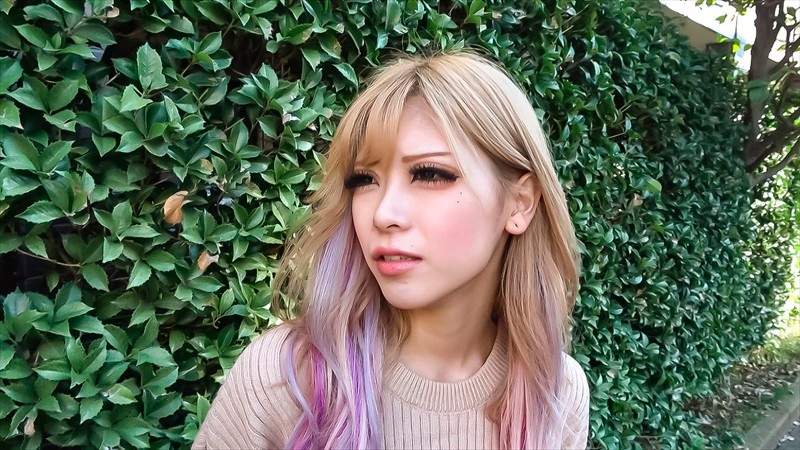 ＜チラリ＞ はっきりモノ言う関西弁ギャル！どちゃくそ可愛い色白スレンダ...