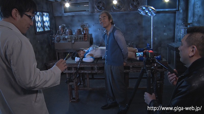 ＜チラリ＞ ヒロイン強襲04 セーラーアクオス ～ゲス市民による強襲計...