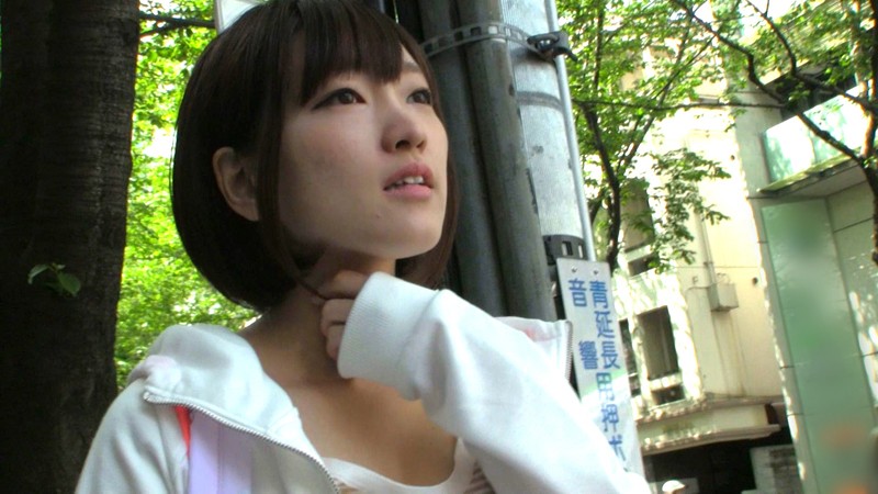 ＜チラリ＞ ネットの地元掲示板で見つけたプラモ大好きなOLが実はAV出...