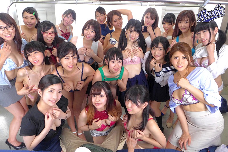 ＜チラリ＞ 【VR】常にパンチラとブラチラが見れるラッキースケベ電車 ...