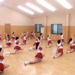 ＜チラリ＞ ムレムレチアガールバス 2 チアブル湿度数200％… 運動直後のムレた女子大生満員バスでチラリズムに導かれて強●発射！ 『FANZA』