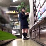 ＜チラリ＞ 本屋でパンツが立濡れするほど夢中で性知識を勉強しているウブで真面目な生徒会長/風紀委員長/図書委員長のグチョ濡れオマ○コに見知らぬ男たち10人がそっとチ○ポを突っ込み連続生中出ししても妊娠するまで気づかない！！ 3シチュエーション 中出し合計30発！！ 『FANZA』