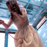 ＜チラリ＞ マジックミラー号ハードボイルド 街行く‘未成年女子大生’が‘リード付き固定バイブ’でマジックミラー号の内外を連れまわされイキまくり！人生初の合法露出SEXの快感に潮を吹きまくった10代素人娘は連続中出しも拒めない！ 『FANZA』