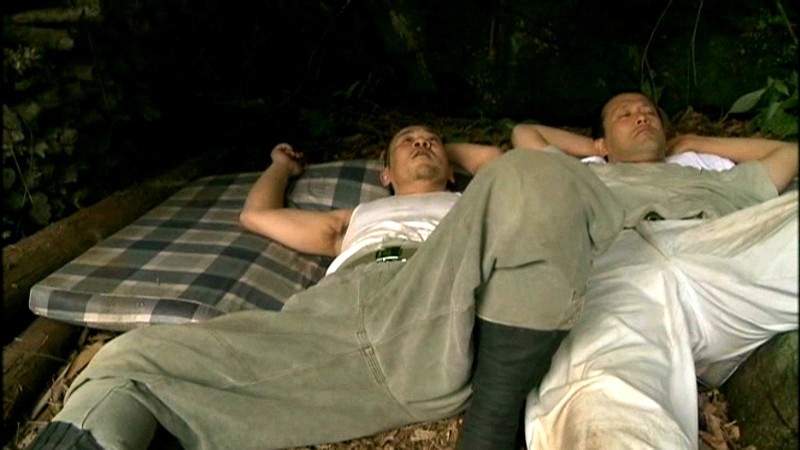 ＜チラリ＞ レ●プの夏 一人歩きの女を襲う/アベック襲撃事件/2人組に...