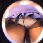 ＜チラリ＞ 黒パンスト女子校生パンチラ逆さ撮り Vol.3 『FANZA』