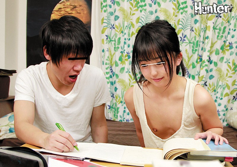 ＜チラリ＞ 『私もう子供じゃないよ…胸は小さいけど乳首はすごく感じるん...