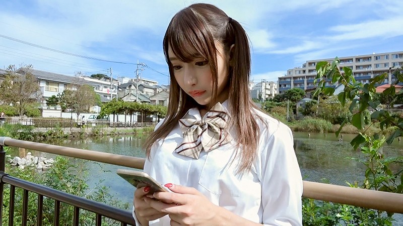 ＜チラリ＞ 小悪魔挑発ギャル 黒咲しずく 『FANZA』