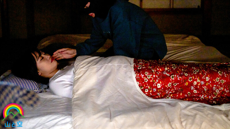 ＜チラリ＞ 林間昏●学校-4名-《尊い》純真無垢なJ●さんたちに【合宿...