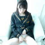 ＜チラリ＞ 富田沙彩 純情のパンチライン 『FANZA』