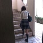 ＜チラリ＞ もっと、階段女子校生 ＃2 『FANZA』