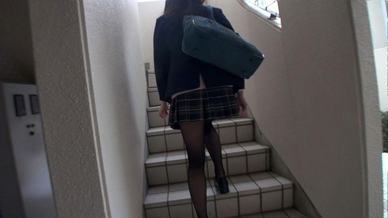 ＜チラリ＞ もっと、階段女子校生 SPECIAL BLACK 黒タイツ...