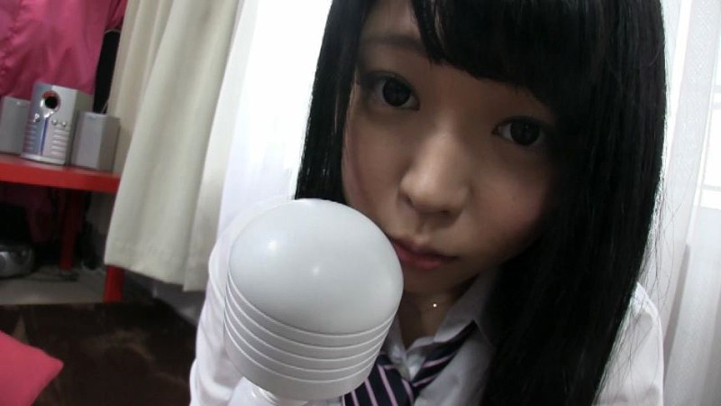 ＜チラリ＞ 電マ女子校生 ねぇ…電マの使い方…教えてくれますか？ 『F...