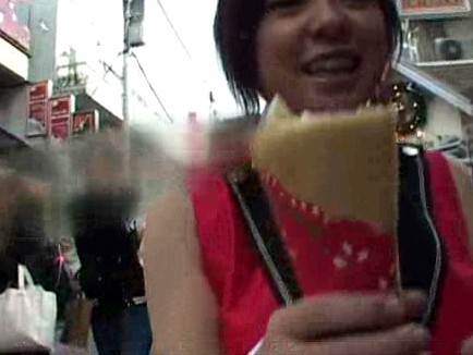 ＜チラリ＞ 露出研究所 『FANZA』