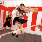 ＜チラリ＞ 女子校生限定！目指せ賞金100万円！跳んだ分だけ賞金アップ！！いきなりブルブル！リモバイ大縄跳び選手権 『FANZA』
