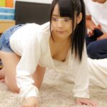 ＜チラリ＞ 妹の悩殺乳首チラにノックアウト！！両親が共働きの我が家では妹に家事全般を任せっきり！とっても助かってる反面、正直困ってもいるんです！家の中だからと超無防備な服装の妹は掃除中胸の谷間どころか乳首が完全に見えちゃってるんです！ 『FANZA』